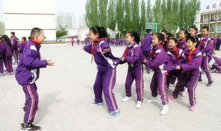 科瓦奇自上